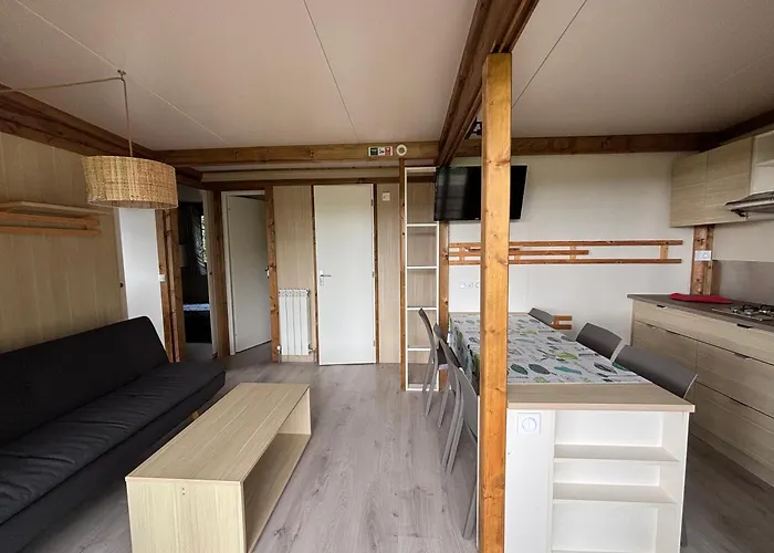 Camping Deva Κάμπινγκ *